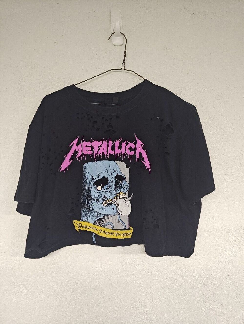 Topshop And Finally Metallica Distressed Crop T Shirt Black Pink